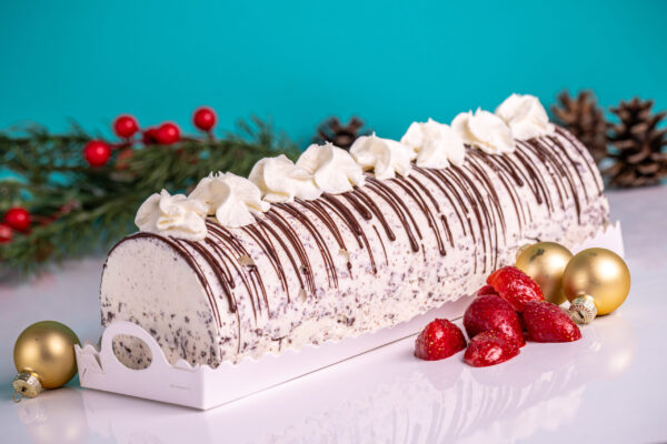Stracciatela et fraises du Québec